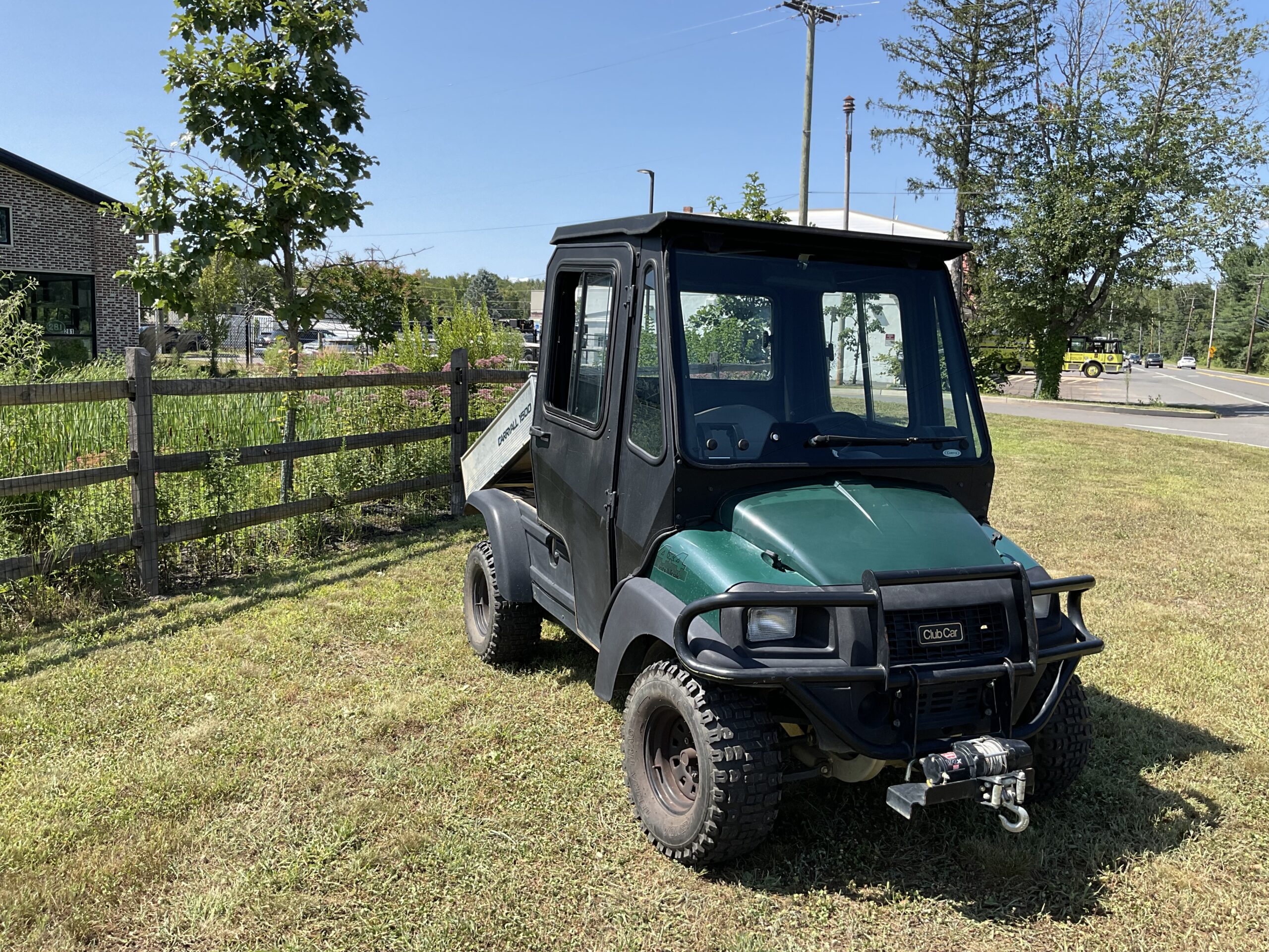 2023 Club Car “Carryall 1500” Gasoline Powered Utility Vehicle - Image 3